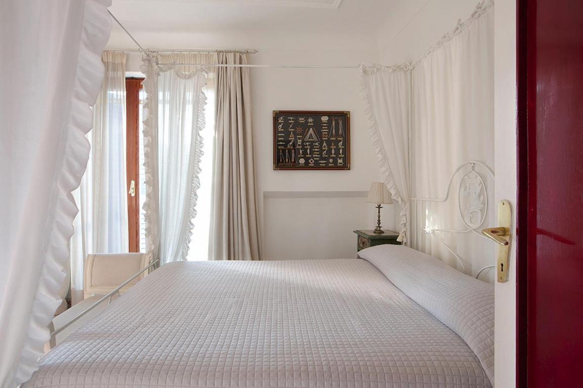 Villa Gianturco - Luxury In The Green Island Ischia Exterior photo